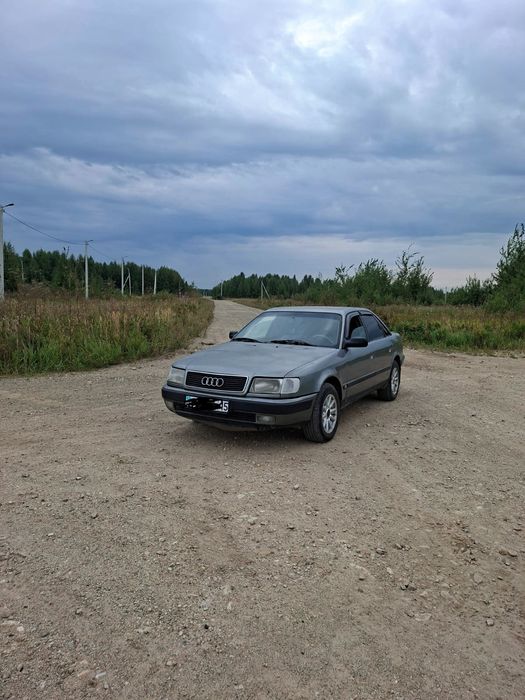 Продам Ауди 100 с4