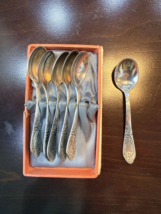 Ложки мельхиоровые