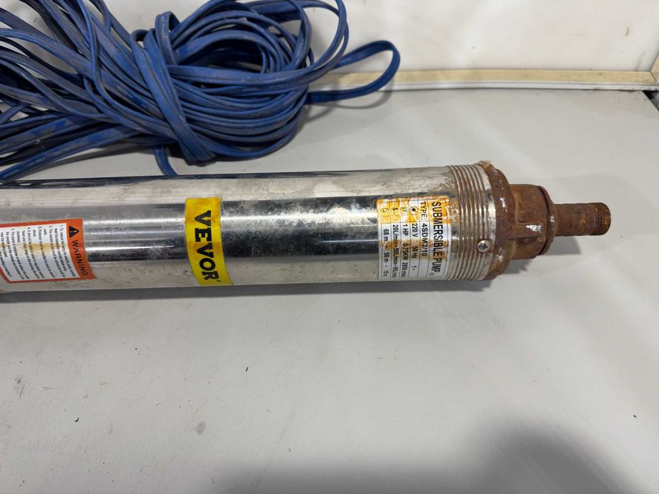 Помпа - Vevor 4SDM3/10 / 68/50/15 m