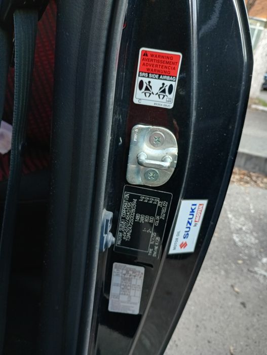 Suzuki swift sport  3 uși  an 2013 euro 5,impecabil tehni și esteticc