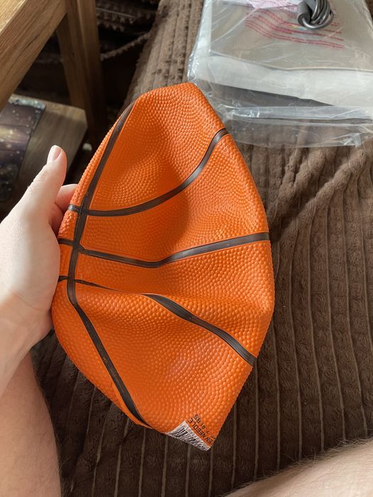 Баскетболна топка