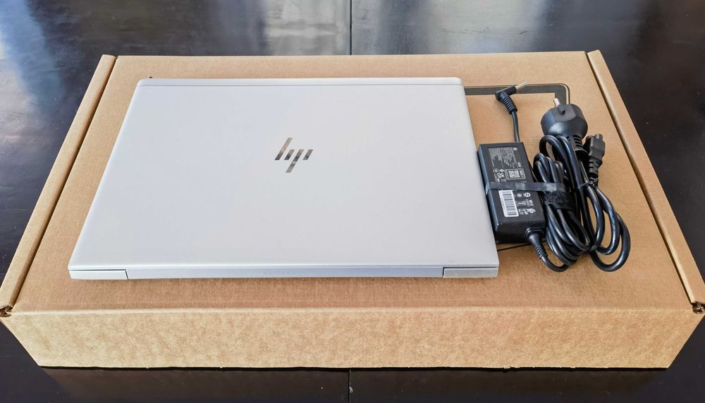 Продавам Гаранционнен HP EliteBook 745/IPSматFHDсKам/8x2ghzThr/ssd256gb/8gb/ATIVega8/СвКв/5чБат