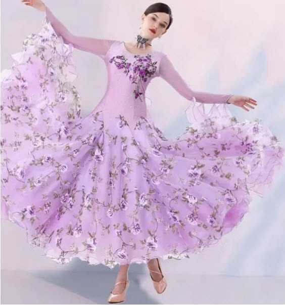 Рокля за спортни танци