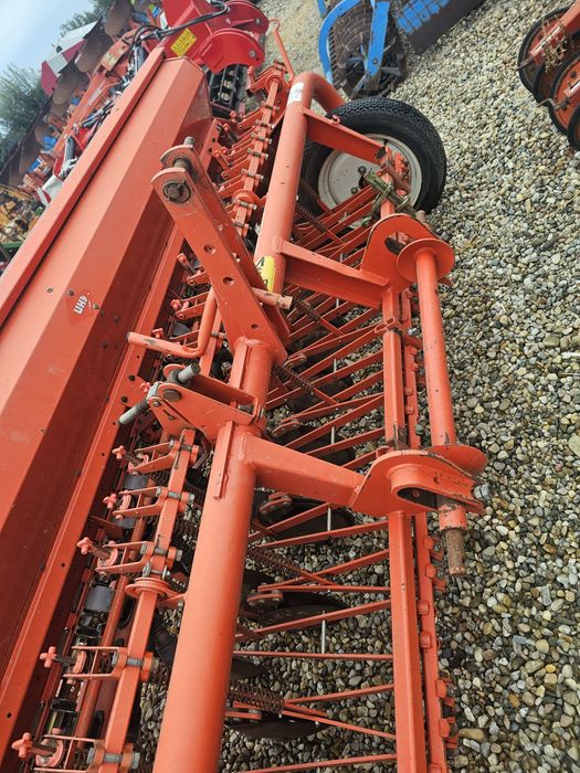 semanatoare tavalug remorca bena disc coasa semanatoare freza plug rem