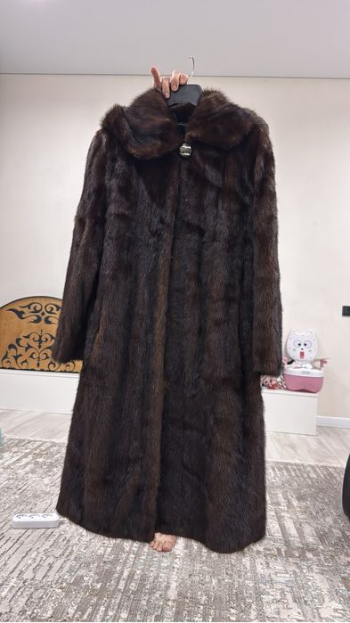 Продам шубку 30000тг