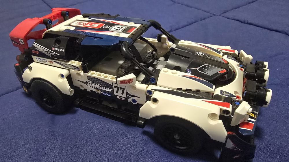Masina lego construita