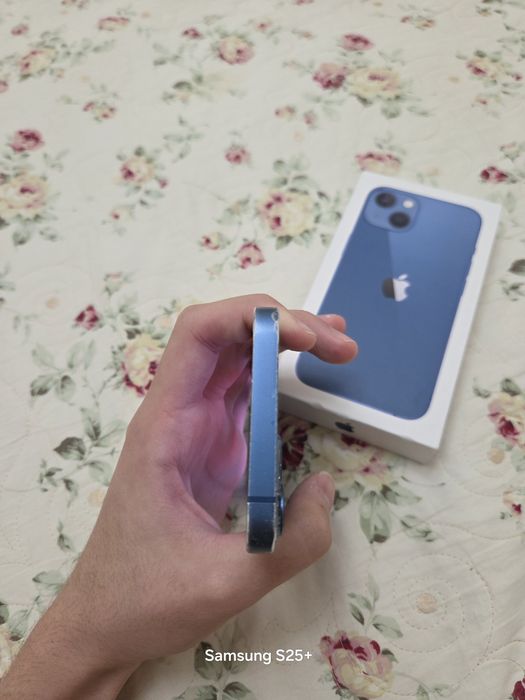 Продам iphone 13