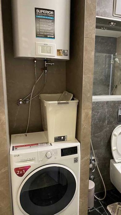 Двустаен имот в кв.Овча купел