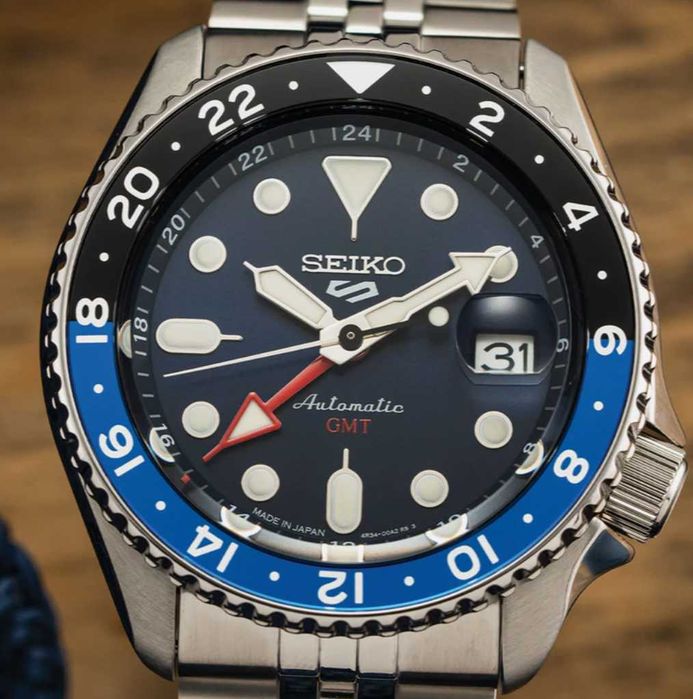 Seiko SSK003 5 Sports SKX GMT 42.5mm