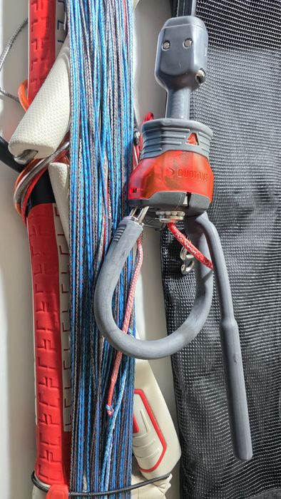 Vând click bar 24m M 2025 noua