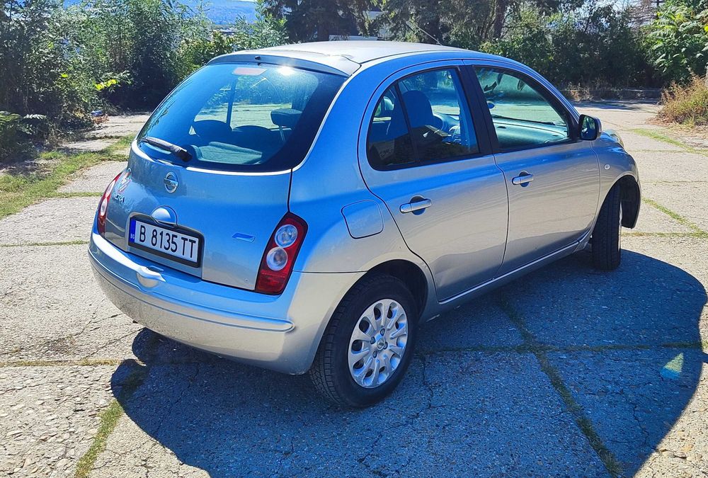 Продавам Nissan Micra K12 бензин 2010г