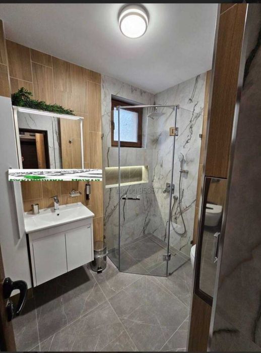 Дава се под наем Двустаен апартамент в Пловдив, Център - 65 кв.м за 550 € - Снимка #4