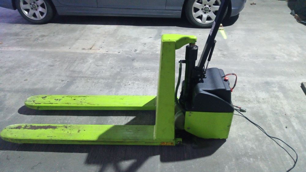 Transpalet electric Lifter HX10E 540 – 1000 kg, 12V,