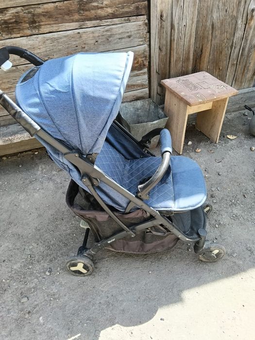 Отдам даром коляски