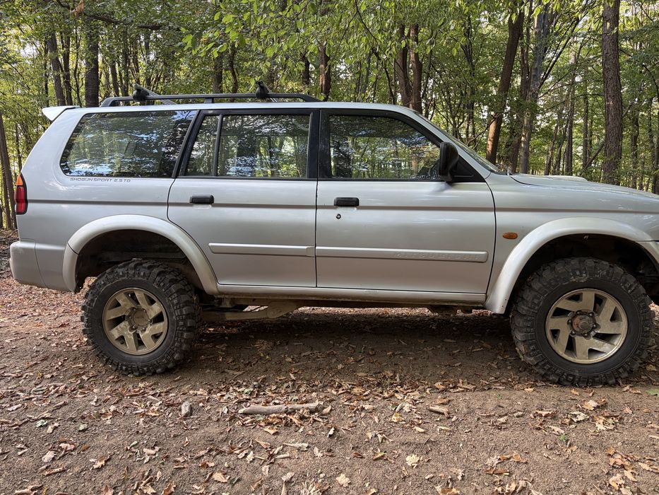 Mitsubishi Pajero Sport 2.5 TD 4x4 Off-Road