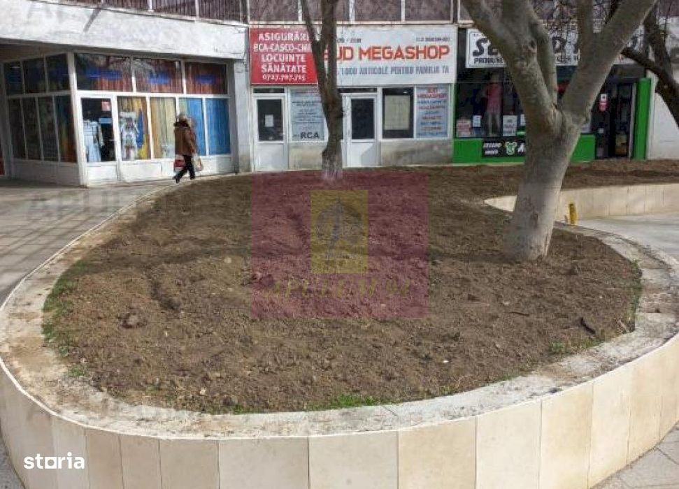 Alexandria (Tr) - Se Vinde Spatiu Comercial Langa Parcul Central