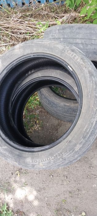 Продам б/у шины 215х50х17