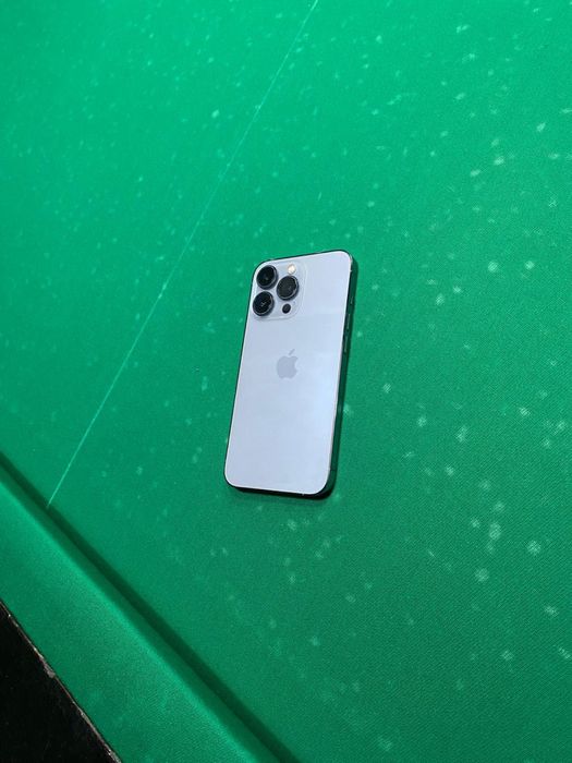 iPhone 13 Pro продается