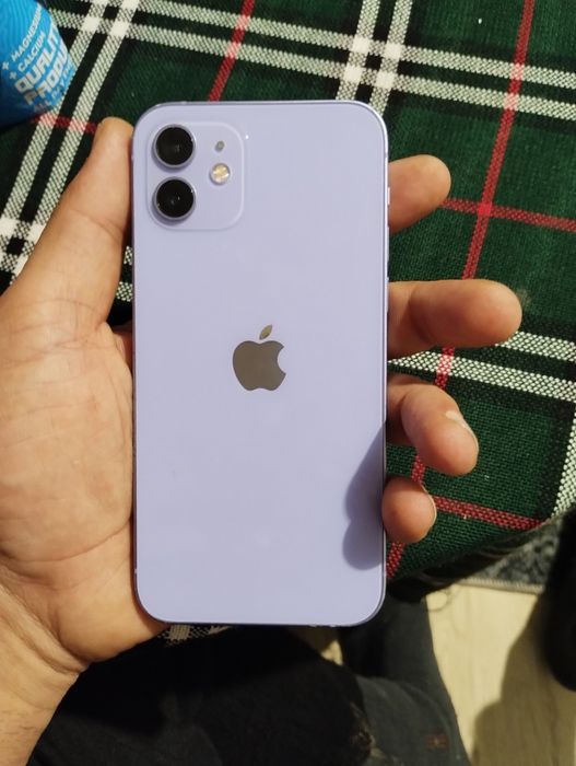 Iphone 12 чист лилав