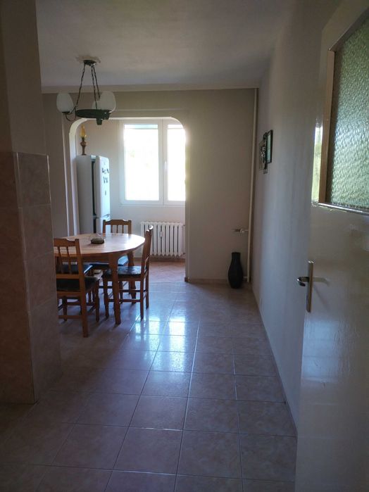 Дава се под наем Тристаен апартамент в София, Център - 88 кв.м за 433.5 € - Снимка #3