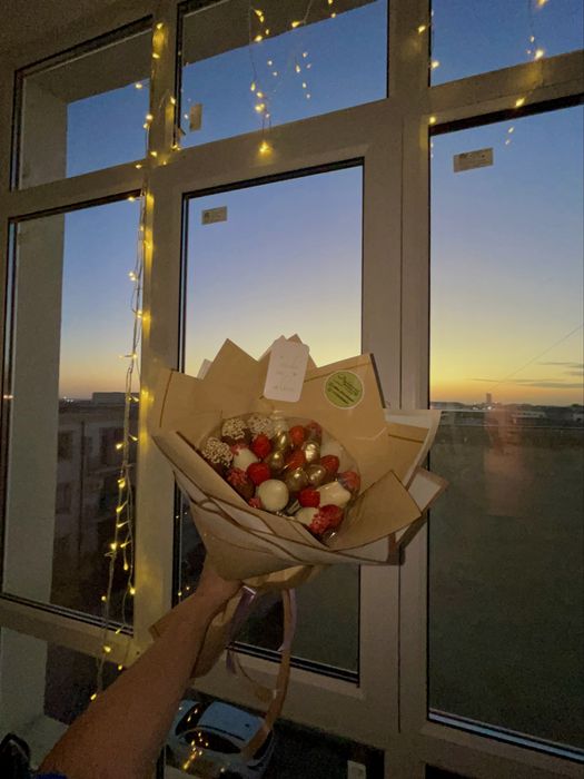 Букет из клубники в шоколаде