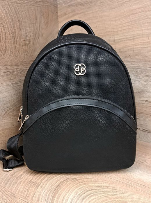 Нова Дамска раница