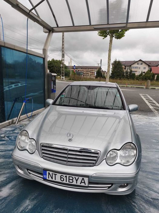 MERCEDES-BENZ C W203 Sedan/Limuzină Elegance
