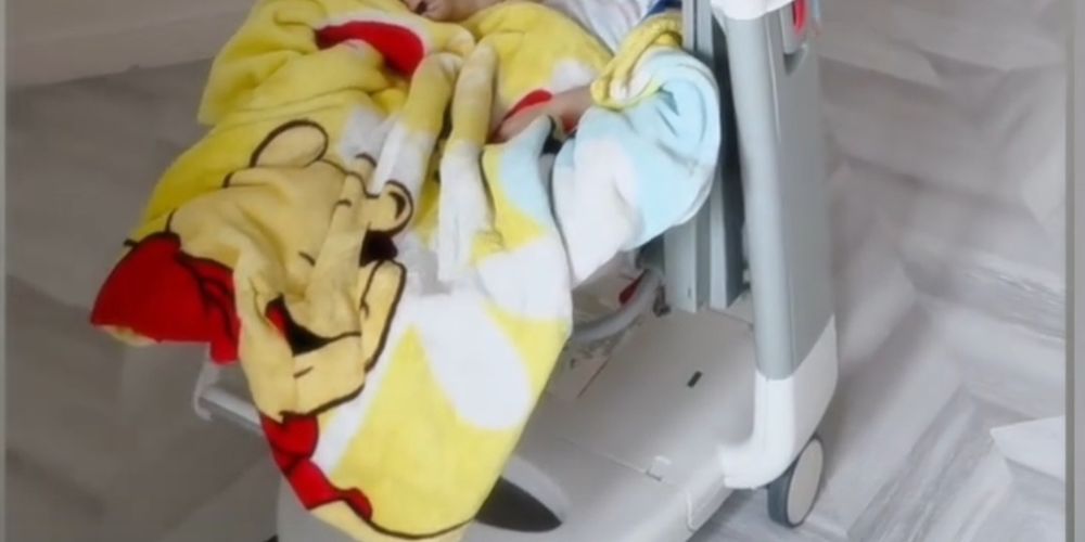 Стульчик для кормления