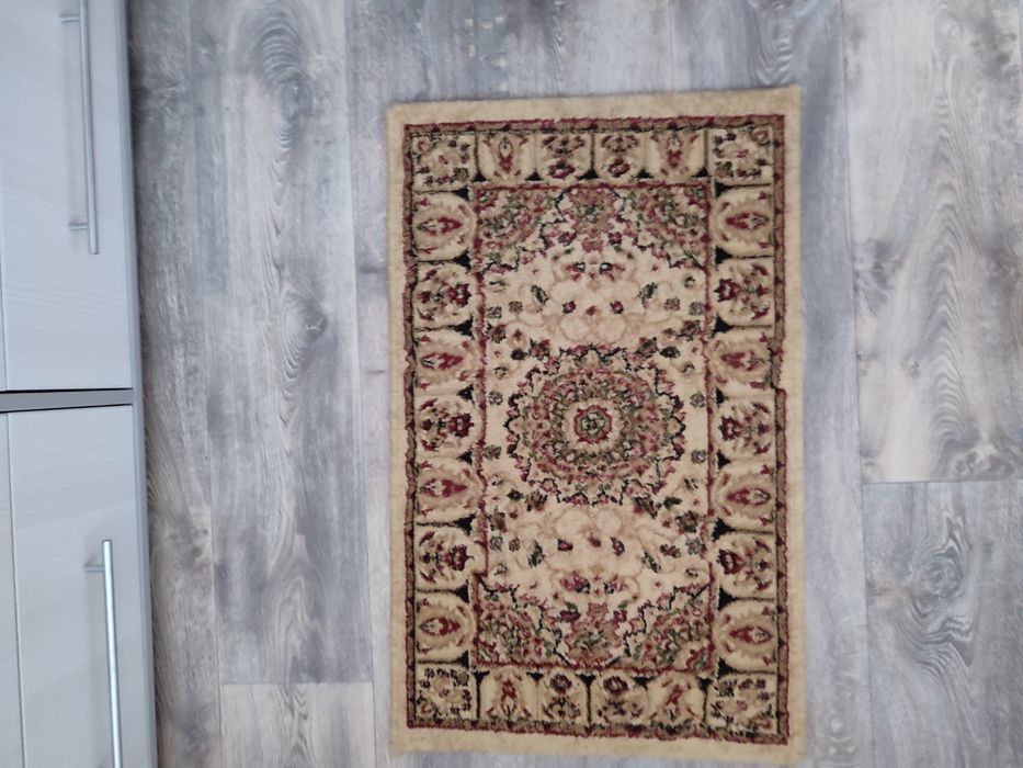 Продам разные коврики