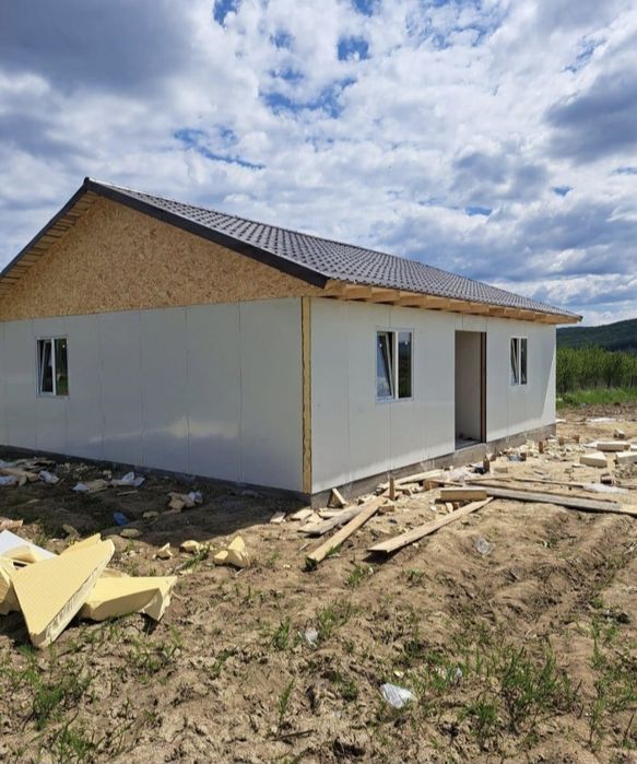 Vând casa modulara accepta variante auto