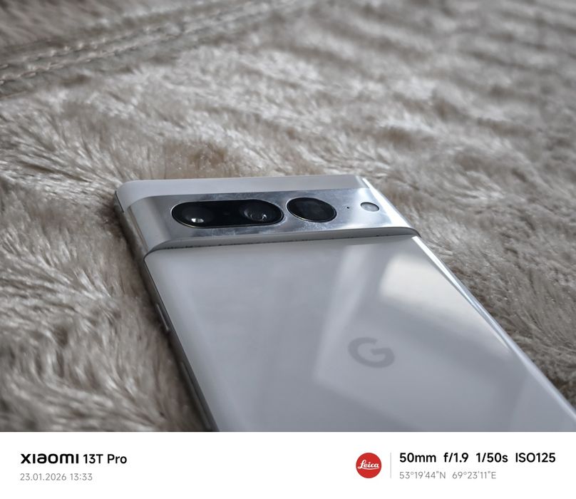 Пиксель 7 про.    .