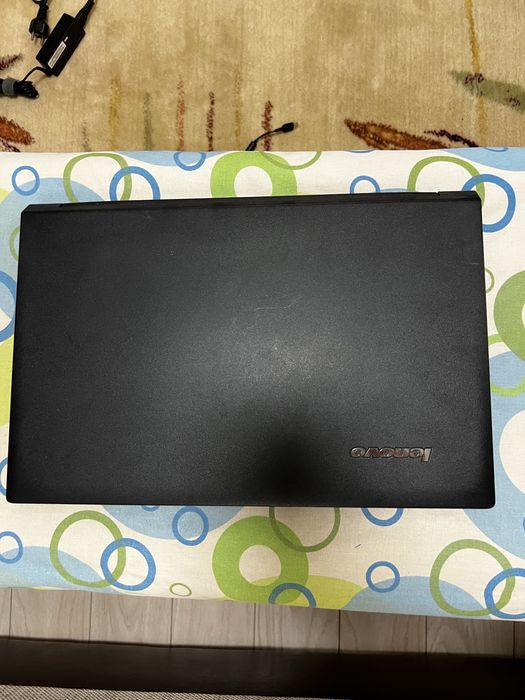 laptop lenovo negru