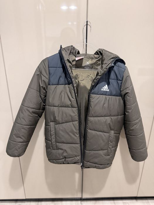 Geaca Adidas pt. copii marimea 9-10 Y, 140 cm