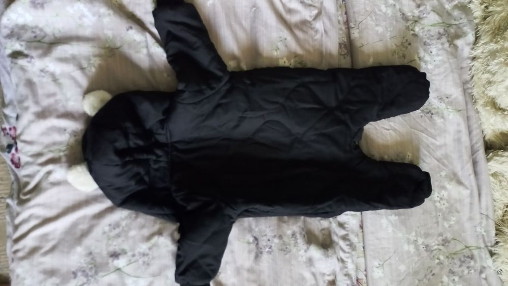 Продам два осене весених комбинезона детских