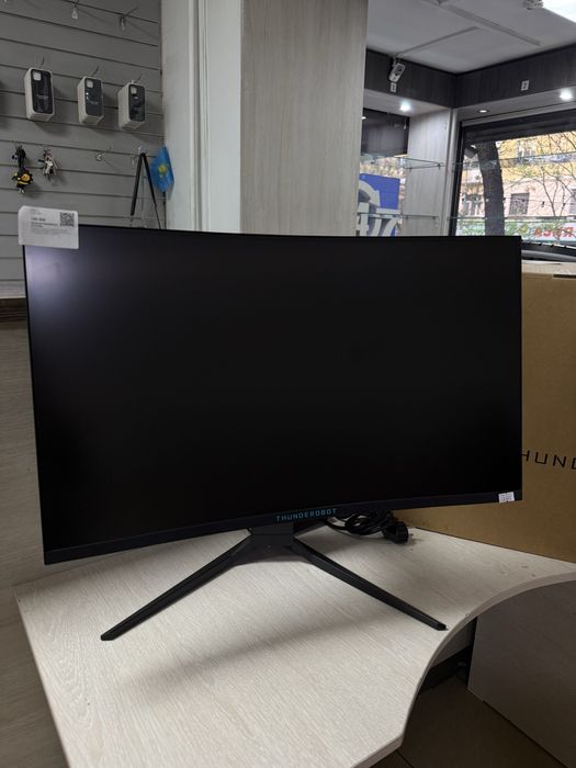 Монитор thunderobot 240gz baitimes 0-0-12