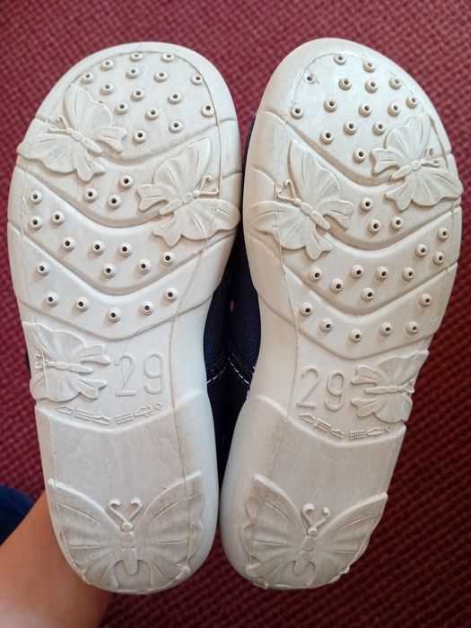 Пантофи ////////