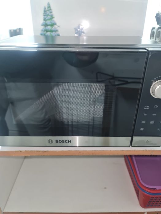 Cuptor cu microunde BOSCH