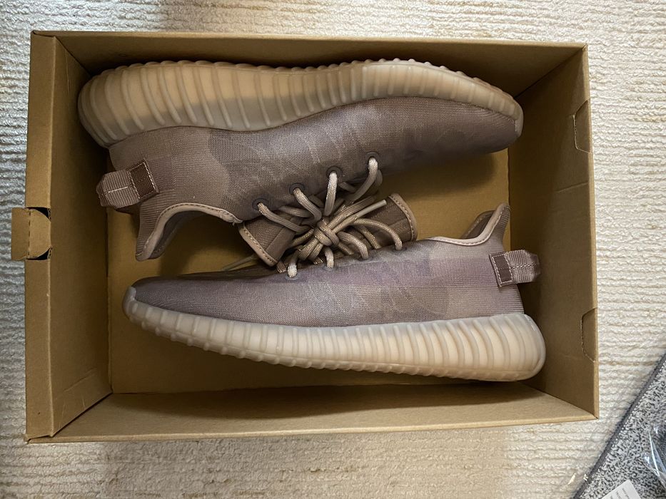 Yezzy Boost 350 V2 Mono Mist Adidas