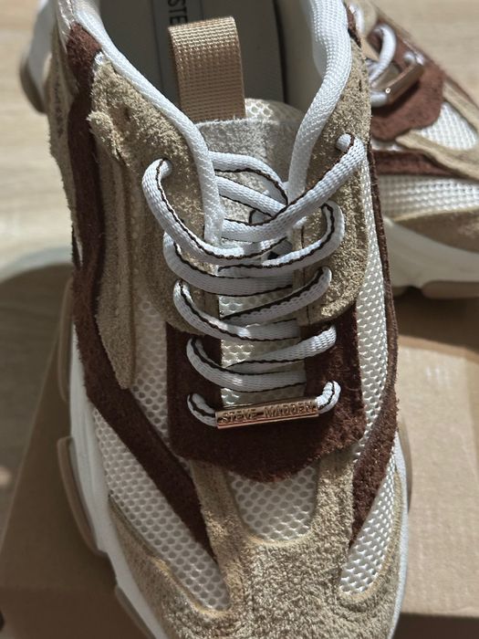 STEVE MADDEN  Possenssion-E