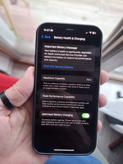 Iphone 12 64 gb baterie 76%