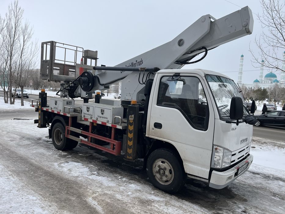 Автовышка (АГП) 24 метра