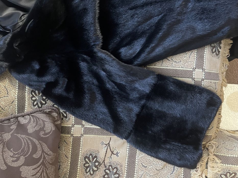 Шуба Россия б/у.