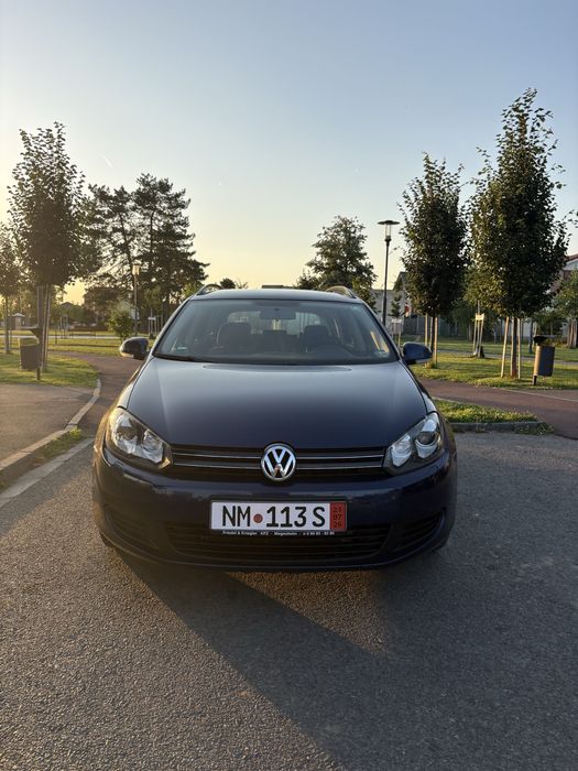 VOLKSWAGEN Golf 2011 — imagine 2
