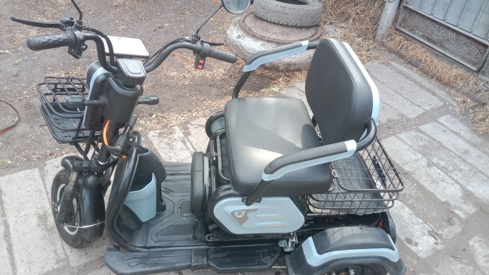 Продам электро трицикл