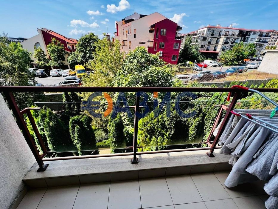 Продава се Тристаен апартамент в Свети Влас - 79 кв.м за 968 €/кв.м - Снимка #12