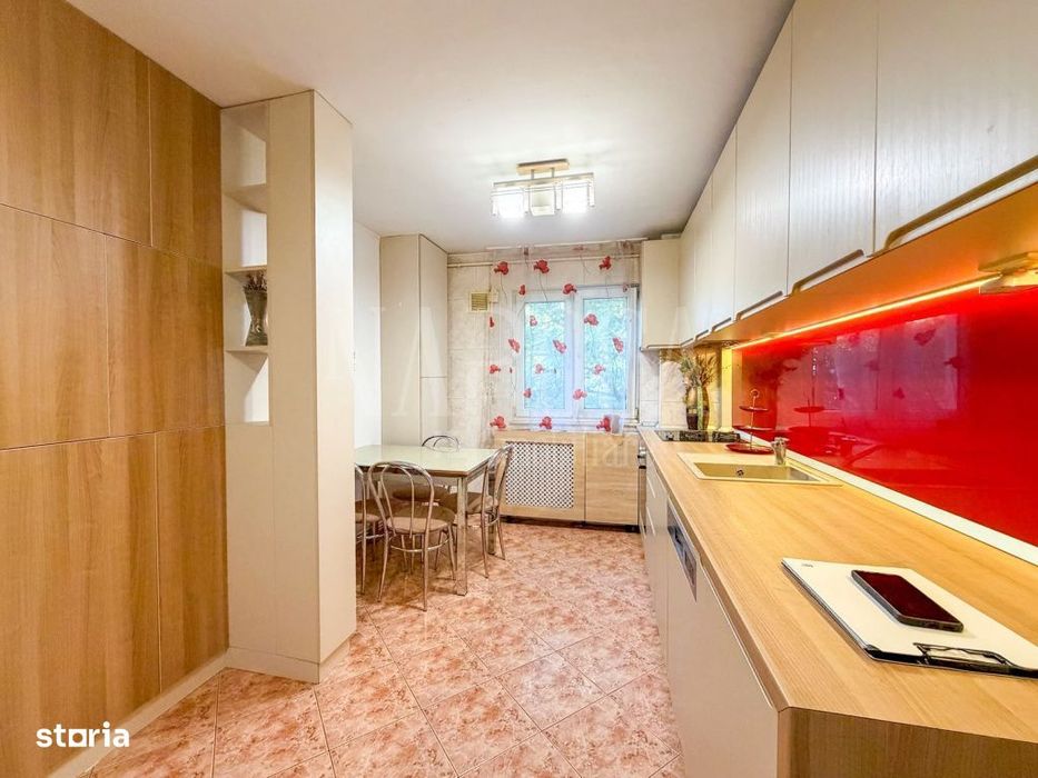 Apartament 3 camere de vanzare in Gheorgheni, Cluj Napoca