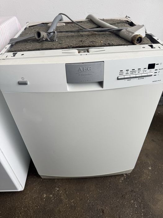 Masina de spalat vase AEG Favorit