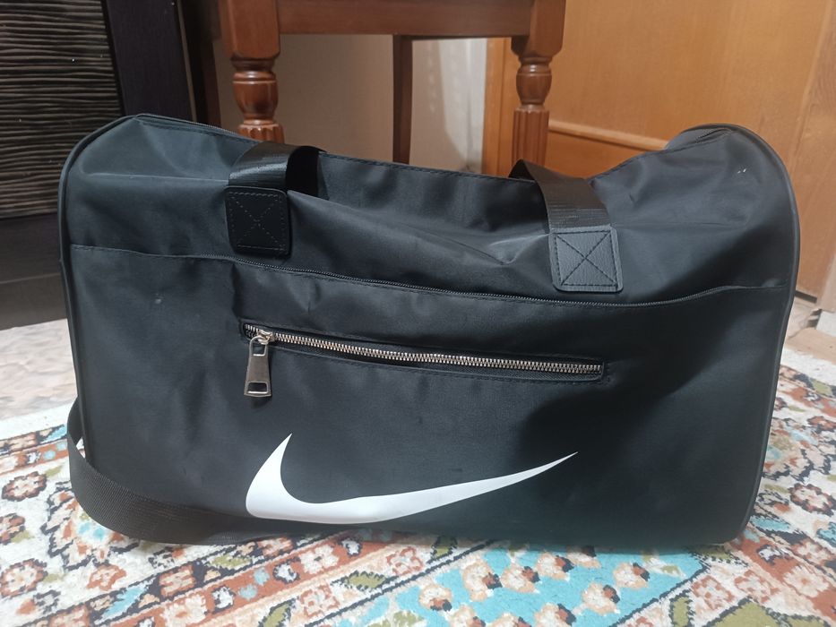 Спортивная сумка