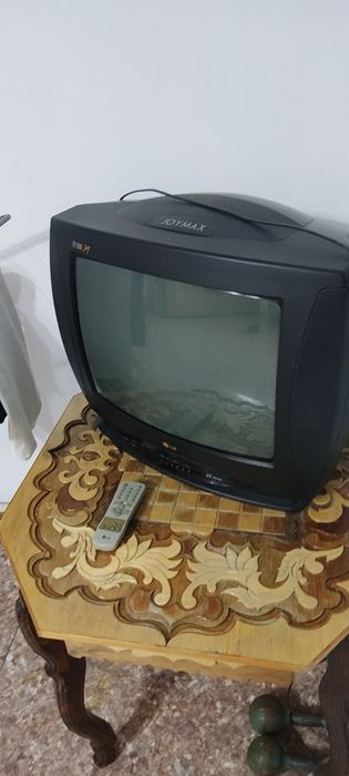 Продам телевизор