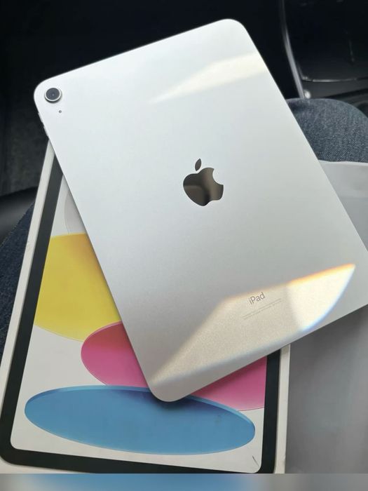Планшет Apple iPad 10.9